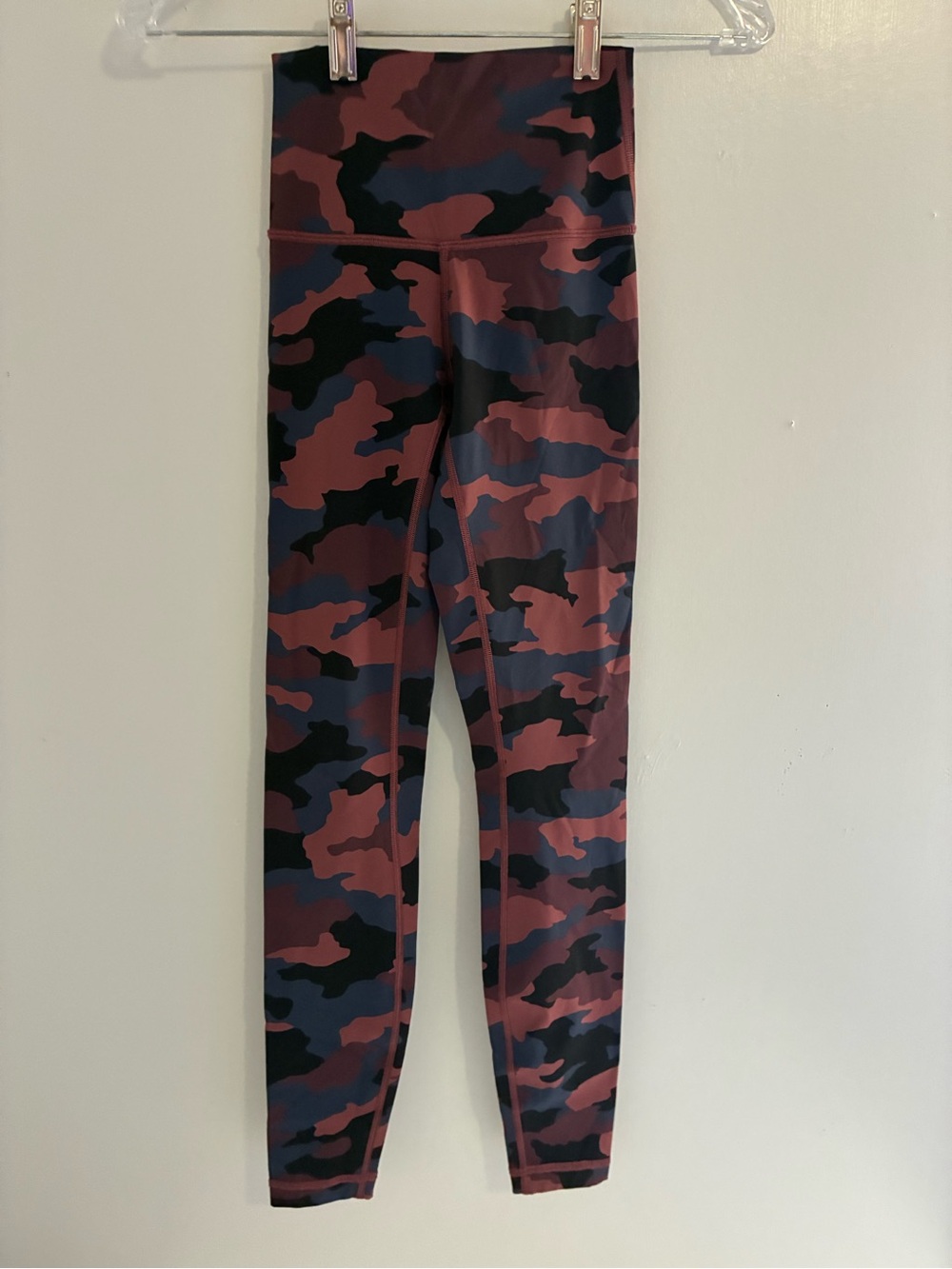 Lululemon Wunder Under Leggings Camo  SZ 0